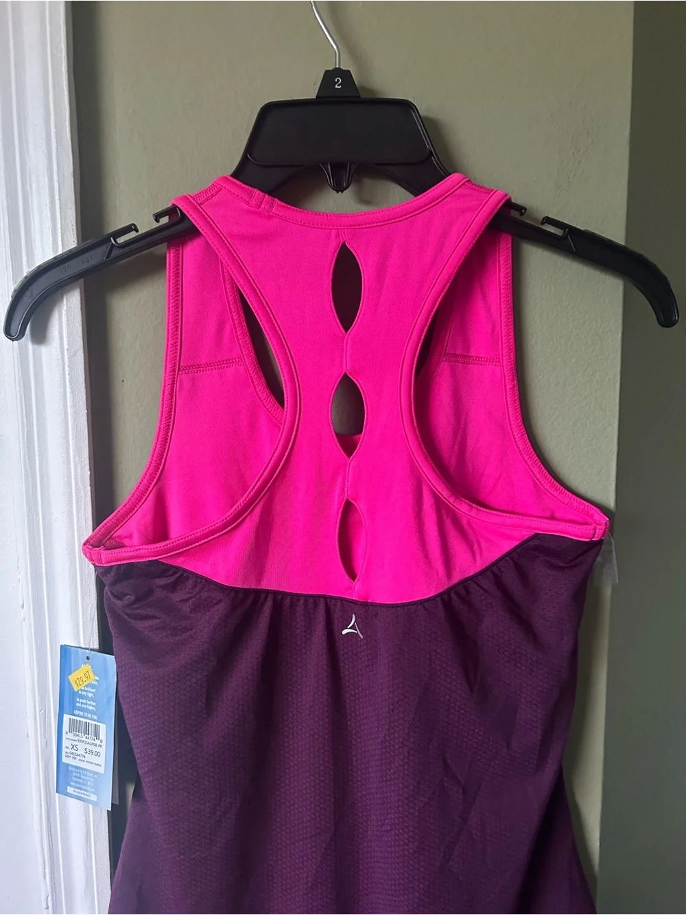 NWT aspire Women's Pink and Plum Racerback Tank with Keyhole Back Sz XS